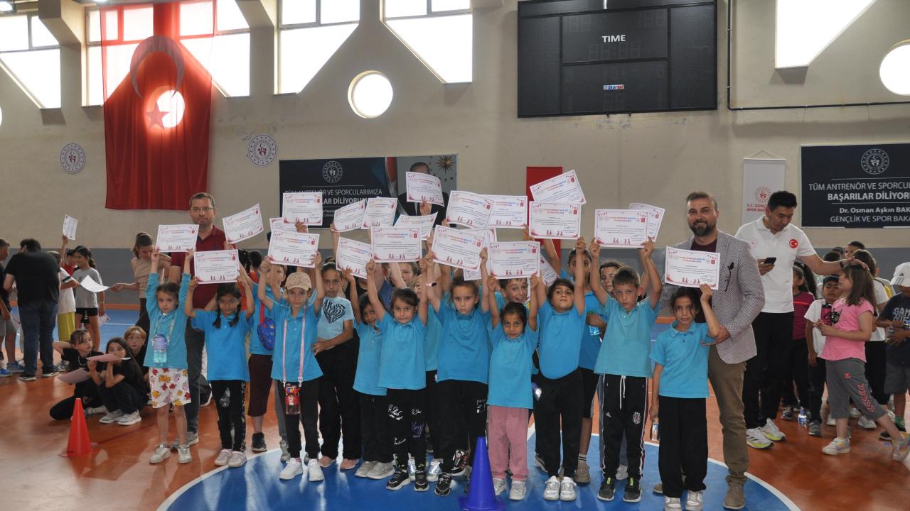 Pınarhisar’da Çocuk Oyunları Şenliği Düzenlendi