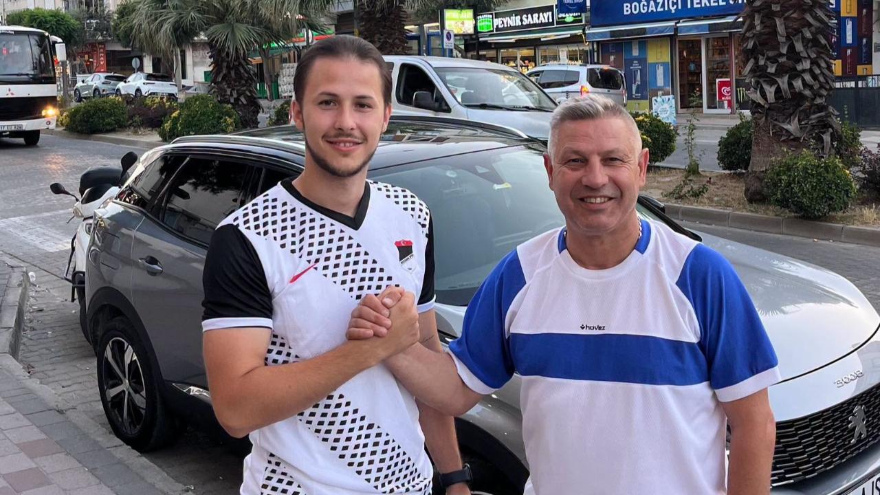 Şampiyon Vizespor’un Stoperi Bozcaadaspor’da