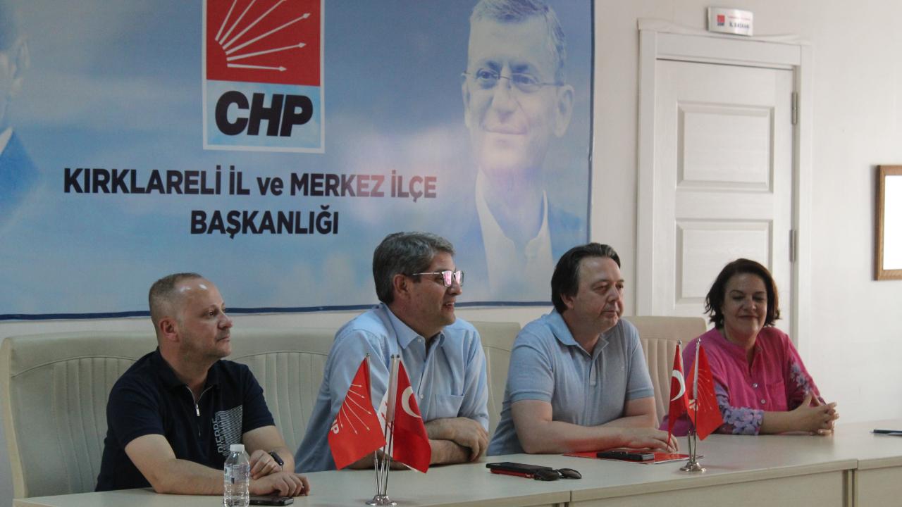 CHP Halk Toplantısında Gündem NATO ve Geçim