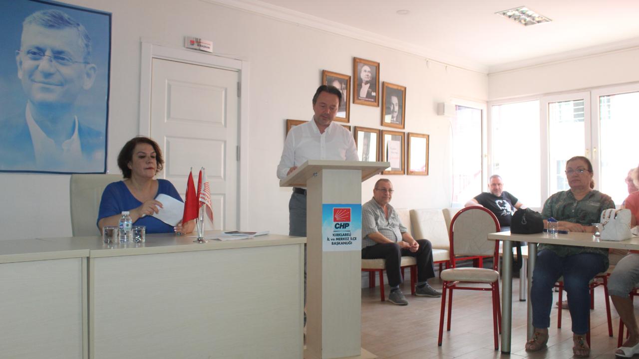 CHP’de 26 İl Başkanının Görevden Alınmasına Tepki
