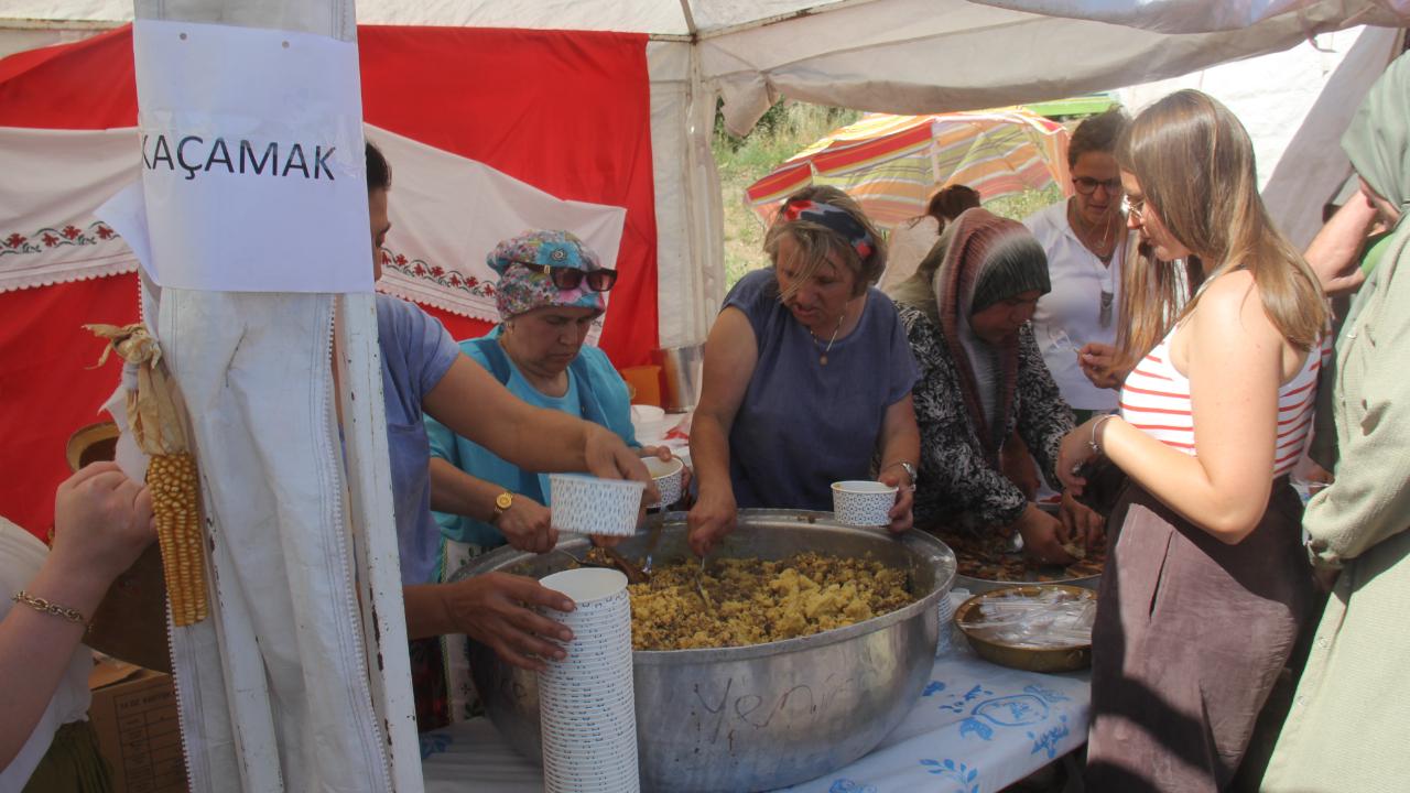 Geleneksel Lezzet Kaçamak Şenlik Alanında Hayat Buldu