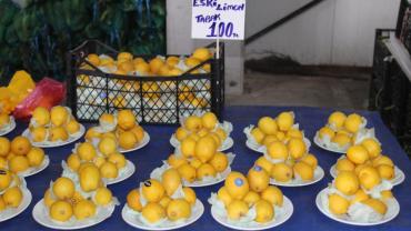 Kırklareli Pazarında Eski Tabak Limon Dikkat Çekiyor
