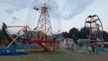 Kırklareli'nde Dev Lunapark Açıldı