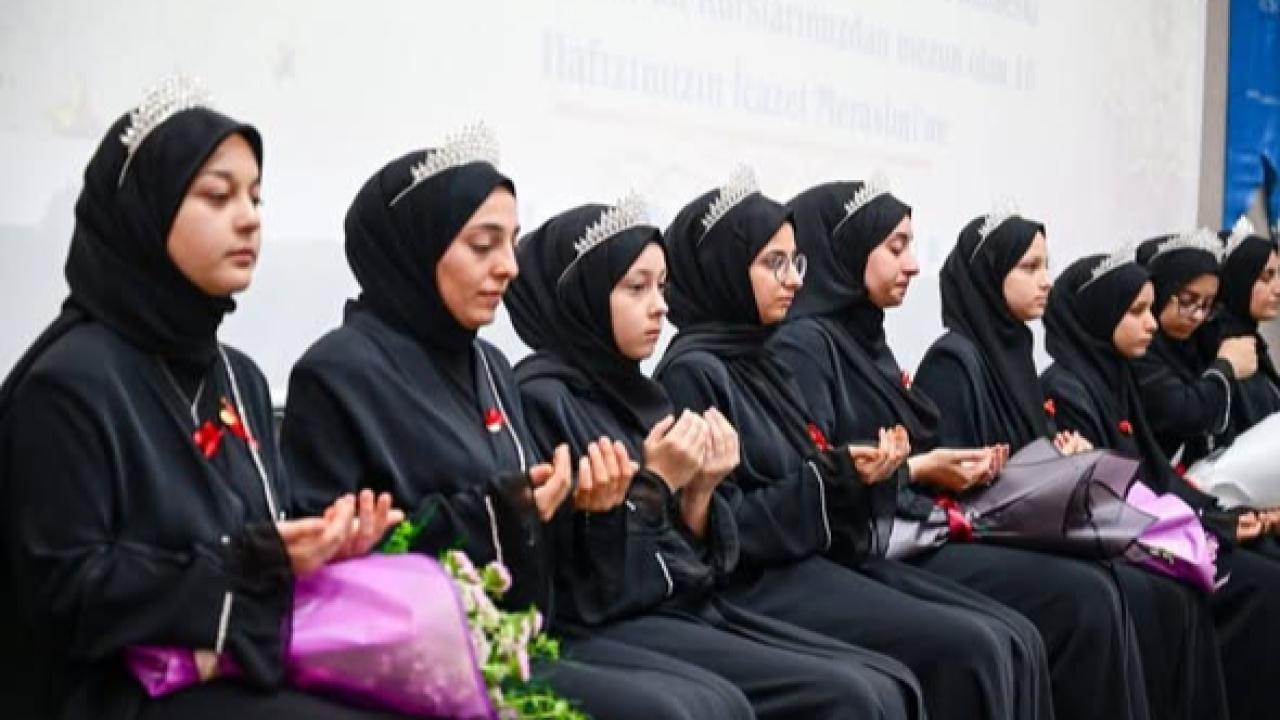 Kırklareli'nde Hafızlık İcazet Merasimi Büyük İlgi Gördü