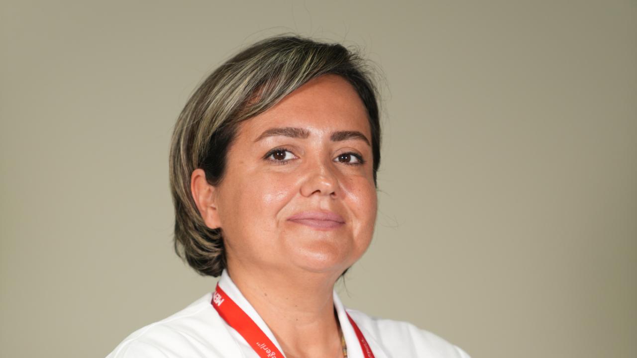 SICAK HAVADA UYKU KALİTESİNİ DÜZENLEYEN 8 ÖNERİ