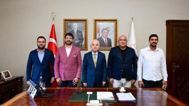 Vali Uğur Turan Roman Temsilcilerini Kabul Etti