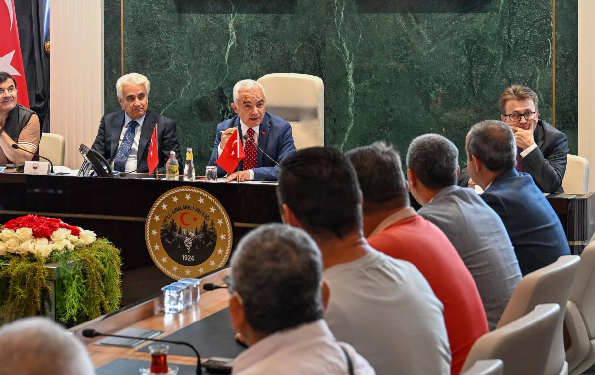 Vali Turan Vatandaşları Valilikte Dinledi