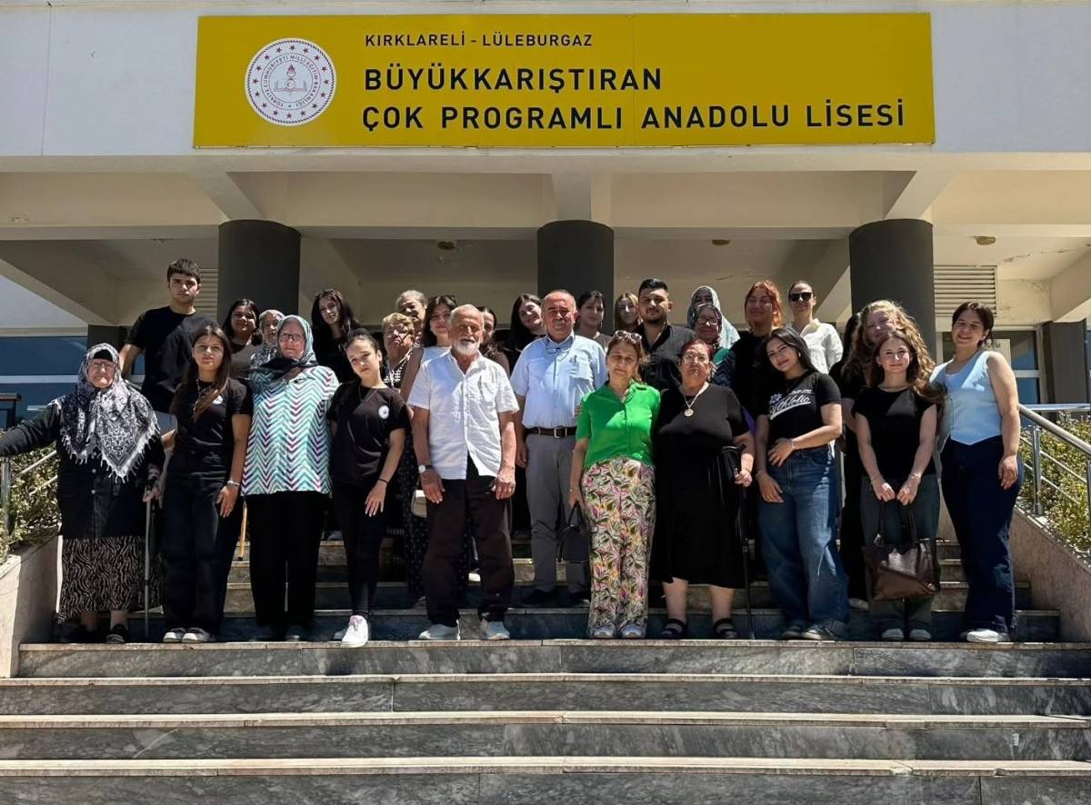 Lüleburgaz’da Kuşakları Buluşturan Etkinlik