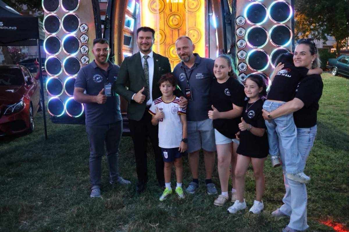 Modifiye Tutkunları Babaeski'de Festivalde Buluştu