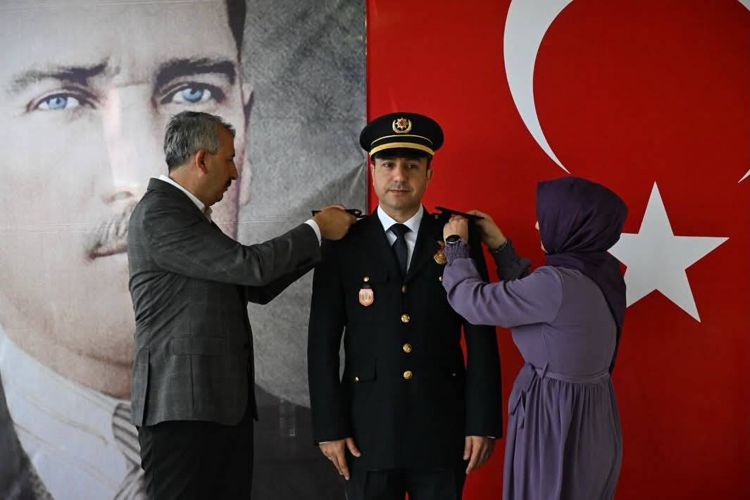 23 Polis Yeni Rütbesini Törenle Aldı