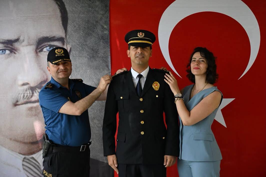 23 Polis Yeni Rütbesini Törenle Aldı