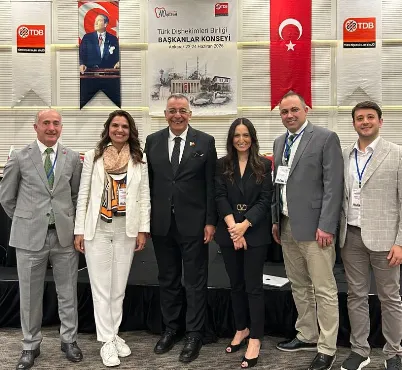 Diş Hekimlerinden Ankara'da Güç Birliği