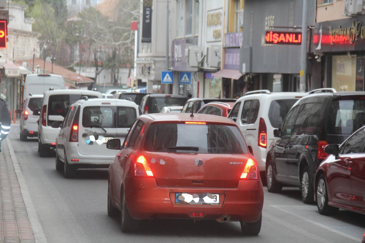 Kırklareli’nde Araç Sayısı Rekor Seviyeye Gidiyor