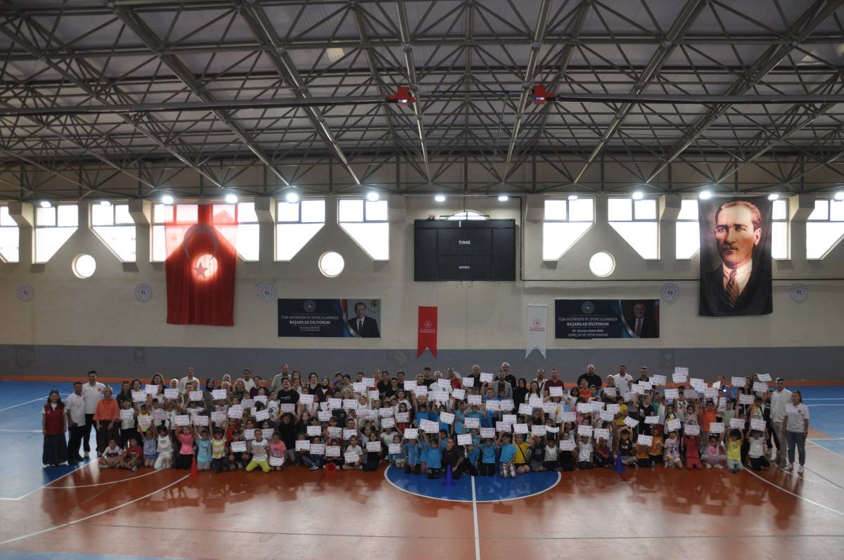 Pınarhisar’da Çocuk Oyunları Şenliği Düzenlendi