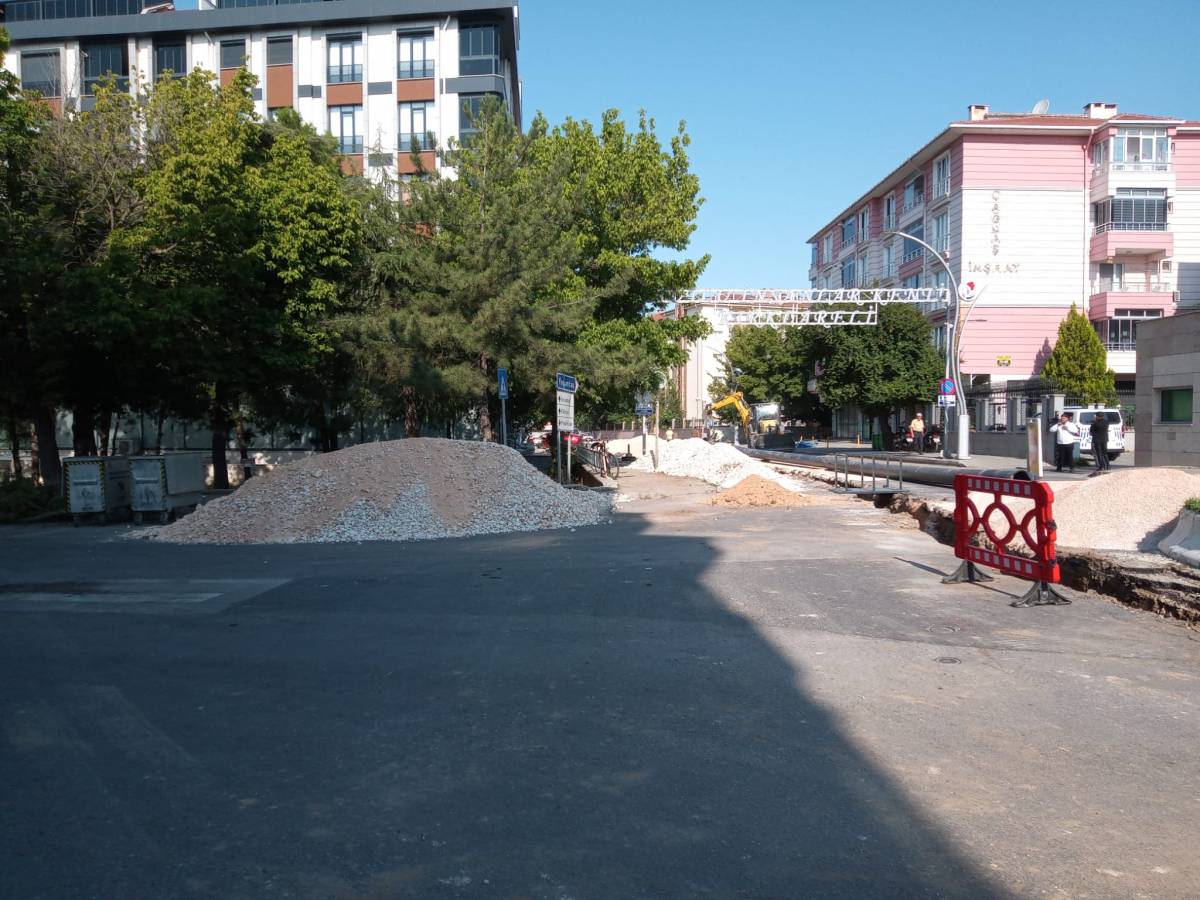 Karakaş Mahallesi'nde Altyapı Yenileniyor