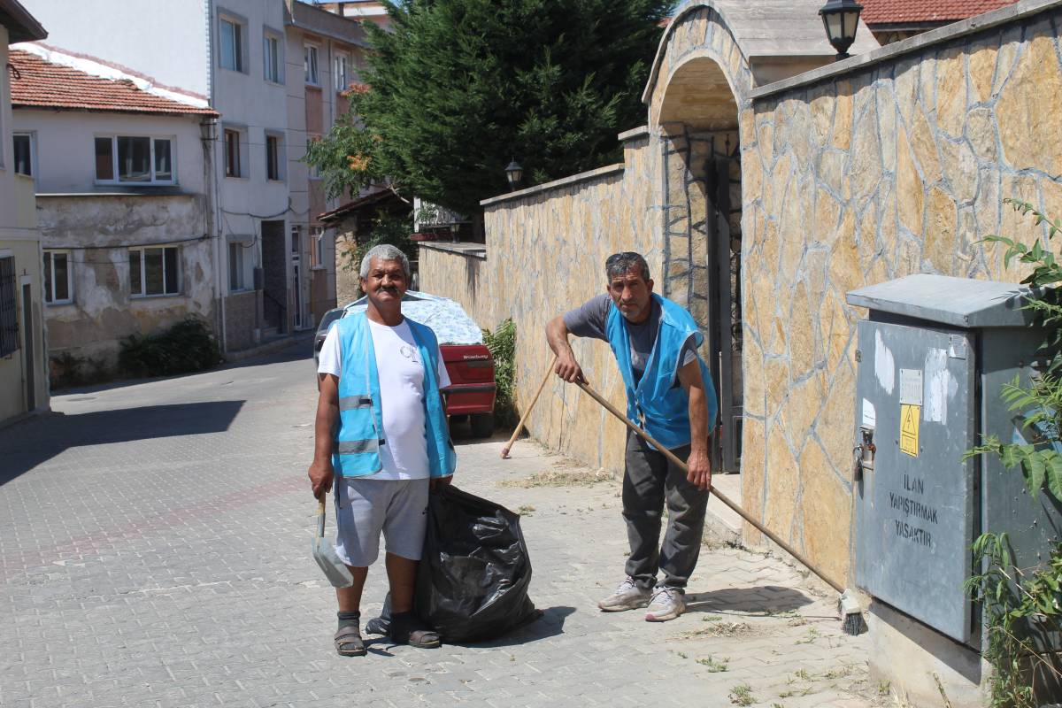 Yeşilay Bahçesi Baştan Sona Temizlendi
