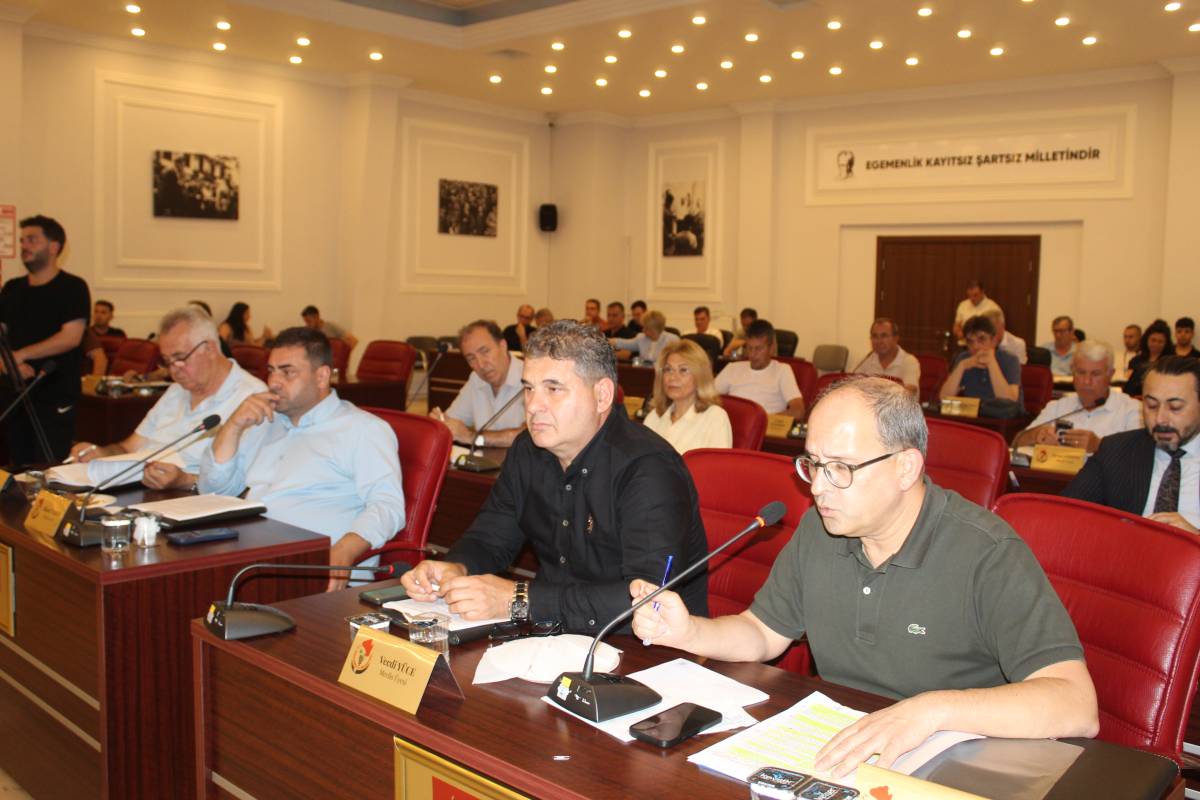 Belediye Meclisi'nden Sosyal Hizmetlere Tam Destek